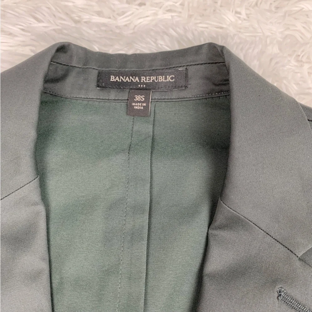 Banana‎ Republic Mens 38S tailored fit 2 button chino blazer sport coat grey